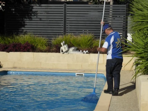 P1050113 Archival image from Jim’s Pool Care