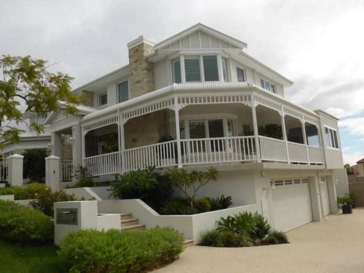 Artique Homes