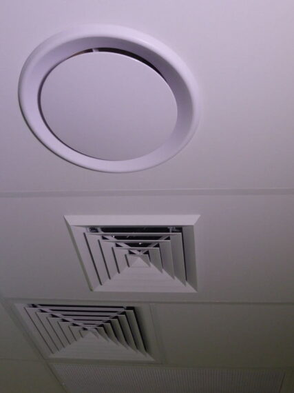 P1050667 Archival image from Cableair – Electrical – Solar