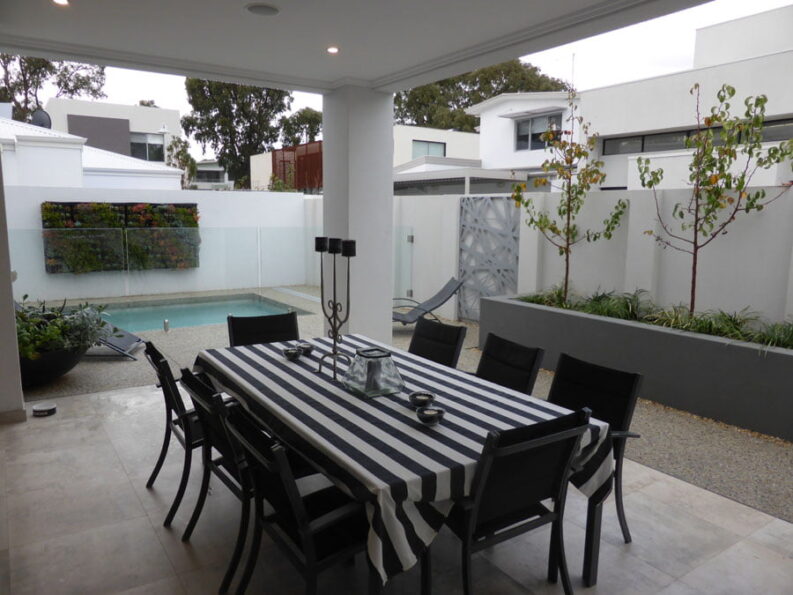 Archival image from Devrite – Homes of Distinction