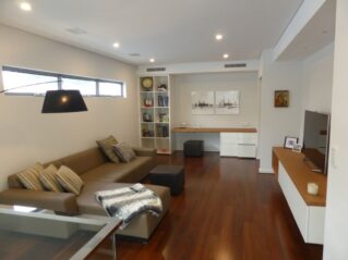 Archival image from Devrite – Homes of Distinction