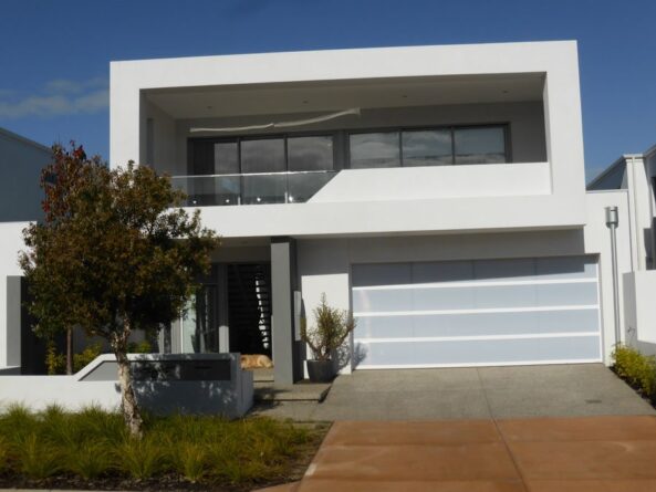 Archival image from Devrite – Homes of Distinction