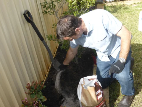 p1070829 Archival image from Richgro – Bentonite Natural Sand to Soil