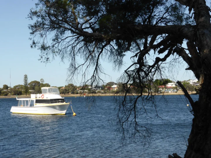 p1080821 Archival image from The Crest – Burswood by Norup Wilson