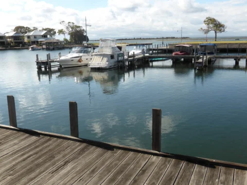 P1090863 Archival image from The Retreat – Mandurah Quays