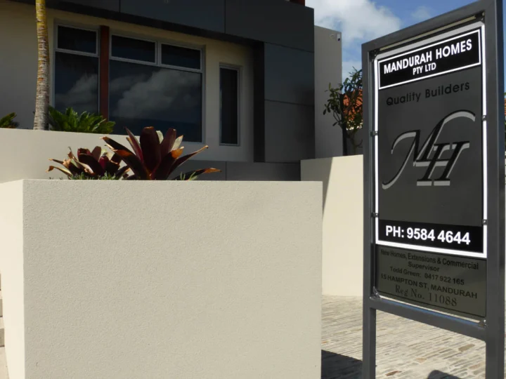 P1090877 Archival image from Mandurah Homes