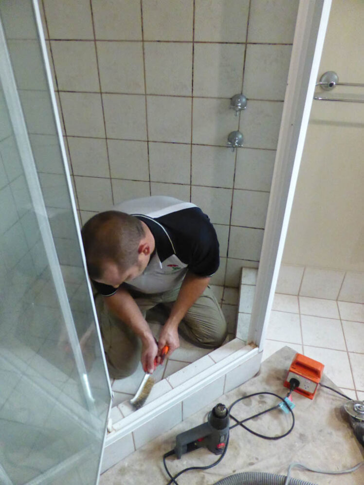 P1100104 Archival image from Megasealed “A” Steve Sharp – Showers