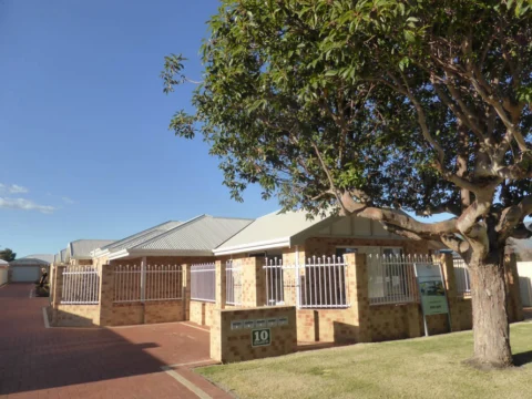 Archival image from Amaroo Village No. 2