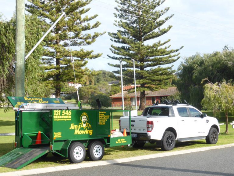 Jim’s Mowing – Managing Weeds