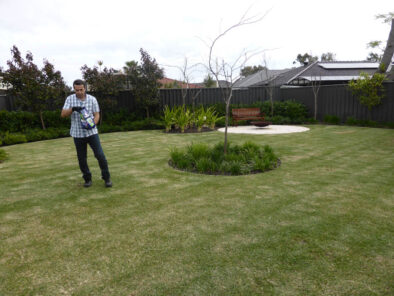 P1120380 Archival image from Scotts Australia – Lawn Fertiliser