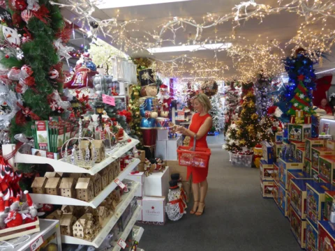 Archival image from Mr Christmas ‘B’