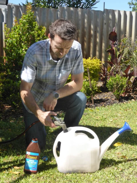 P1130483 Archival image from Seasol – Super Soil Wetter with Seasol