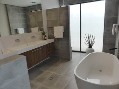 P1130617 Archival image from Refined Edge by Brian Burke Homes