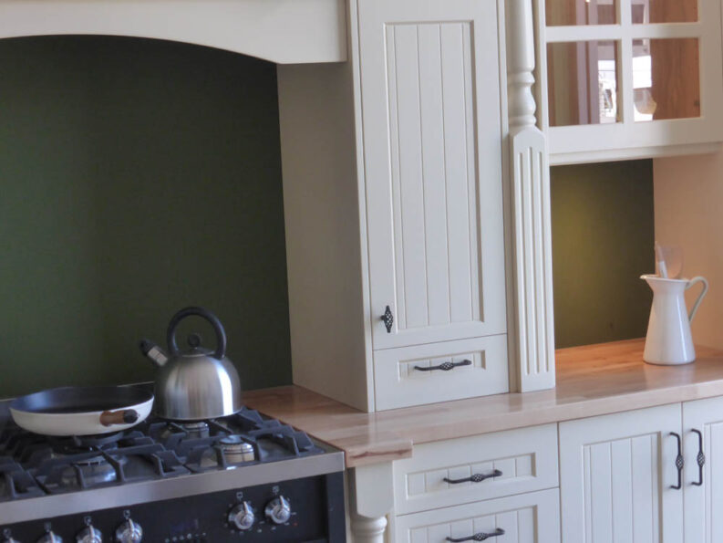 P1130699 Archival image from Lime Kitchens