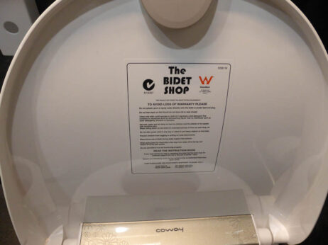 P1150395 Archival image from Throne Toilets #2