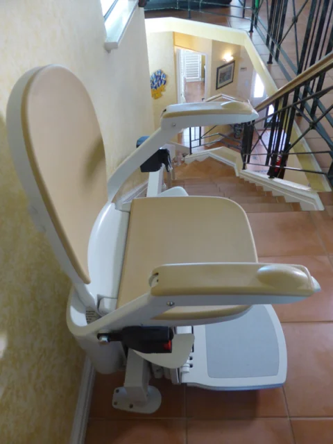 Archival image from Acorn Stairlifts #4
