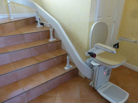 Archival image from Acorn Stairlifts #4
