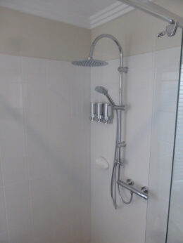 P1190918 Archival image from Therm-Oz Showers