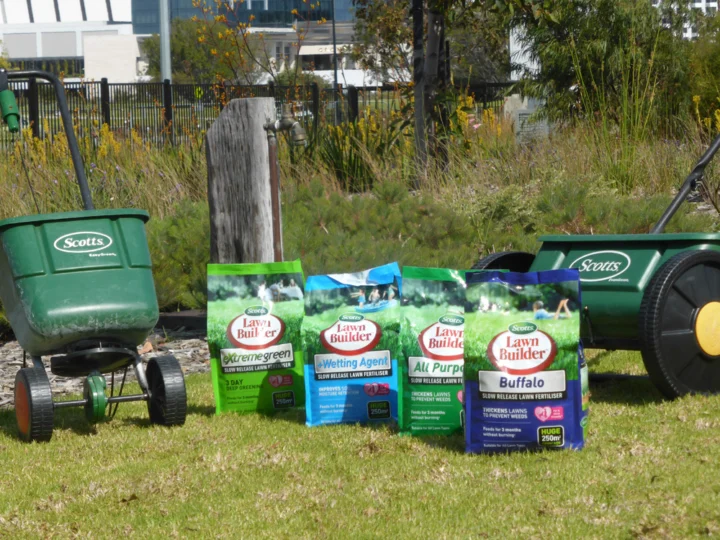 Scott’s Australia – Lawn Builder Range
