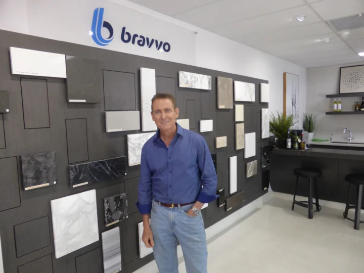 Bravvo Finish First