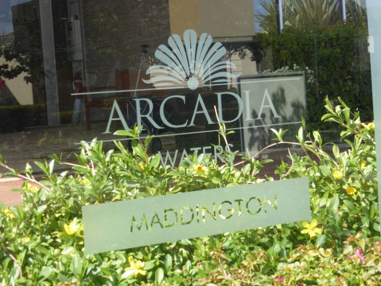 Arcadia Waters – Maddington