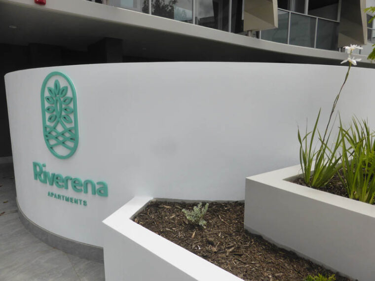 P1230189 Archival image from Riverena Apartments – By Finbar