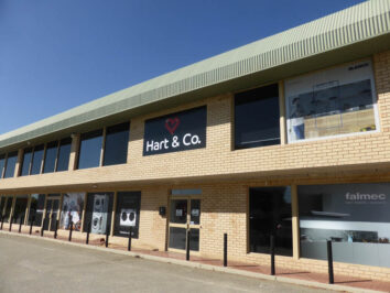 P1230575 Archival image from Hart & Co