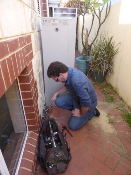 P1230766 Archival image from Pascoe’s Gas, Water and Electrical – Hot Water