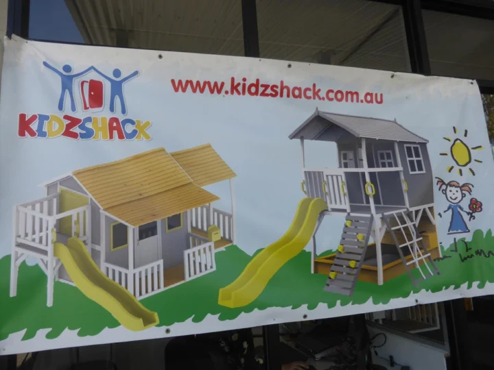 P1230782 Archival image from Kidzshack Cubby Houses No2