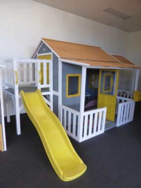 P1230785 Archival image from Kidzshack Cubby Houses No2