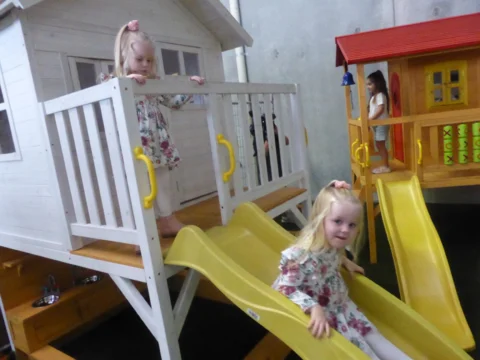 P1230815 Archival image from Kidzshack Cubby Houses No2
