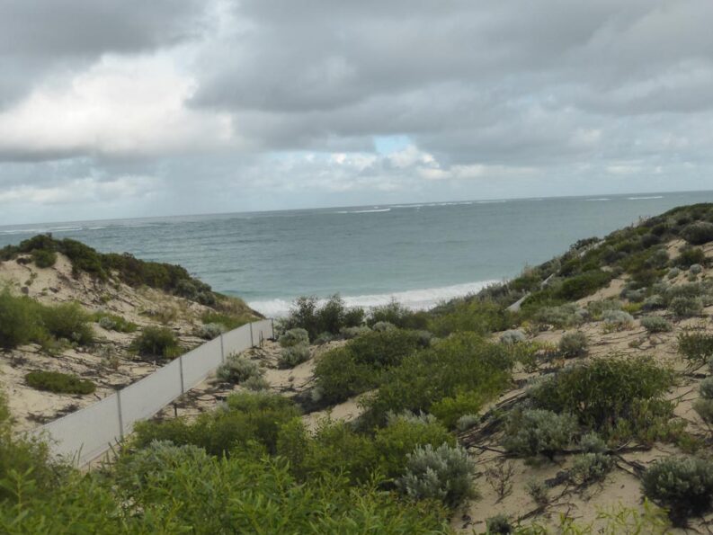 P1240878 Archival image from Urban Development Institute of Australia – Western Australia (3A)