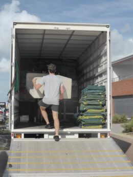 P1250302 Archival image from Fox Removals
