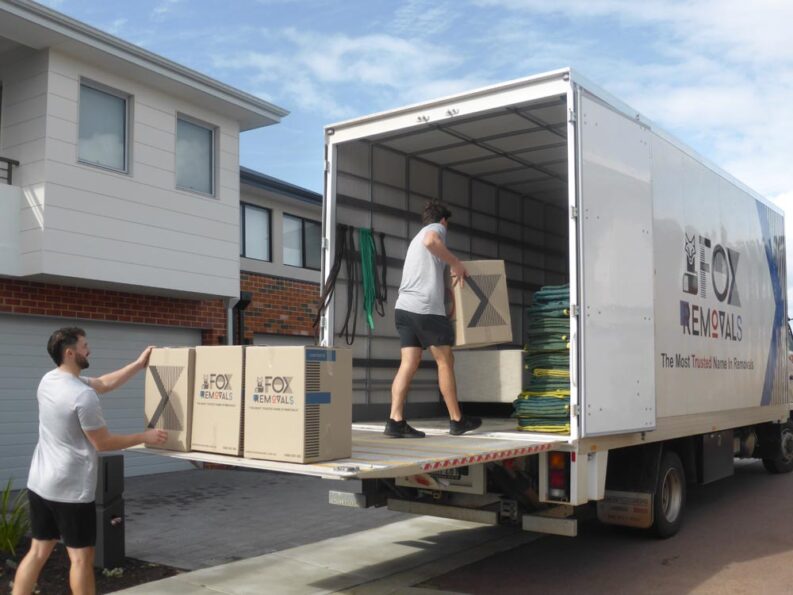 P1250308 Archival image from Fox Removals