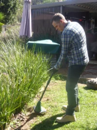 P1250778 Archival image from Wizard Tools – Garden Products – available through Red Dot HOME Midland.