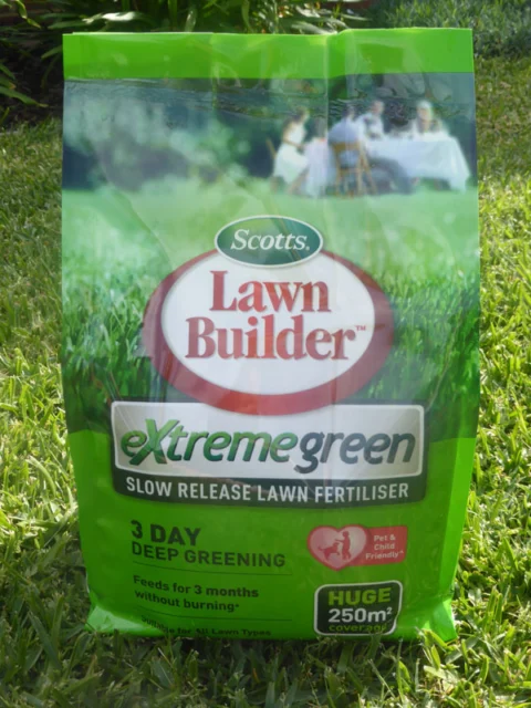 P1250832 Archival image from EVERGREEN – Extreme Green
