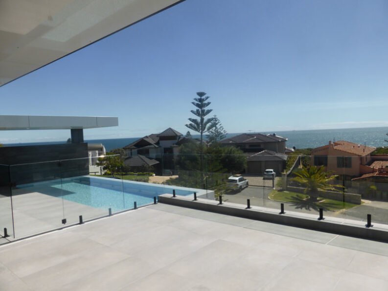 P1260412 Archival image from EXCLUSIVE RESIDENCE – B