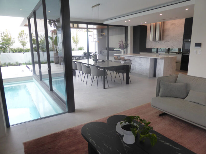 P1260542 Archival image from Averna Homes – Villa Mia