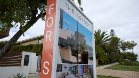 HIWA-2-3-Photos-3 Archival image from The Agency – Mortgage Finance Solutions Australia