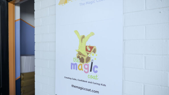 HIWA-9-19-8 Archival image from The Agency No19 – The Magic Coat