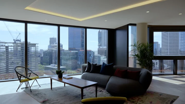 HIWA-E10-20-4 Archival image from The Agency – Ritz Carlton – Rent to Buy