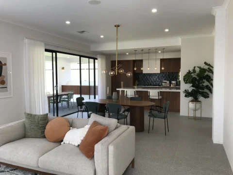 IMG_2913 Archival image from Plunkett Homes