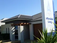 Master Builders WA 'Contracts' - archival photograph