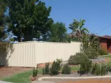 Roofmart 'MasterTruss - Harmony ColourFence' - archival photograph