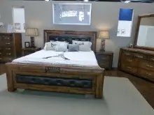 RELAX The Bedding Experts - archival photograph