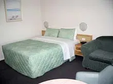 Best Western Hospitality Inn Geraldton - archival photograph
