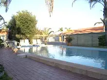 Best Western Hospitality Inn Geraldton - archival photograph
