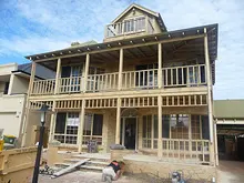 Million Dollar Makeovers 'Dream Renovations in 4 Weeks' - archival photograph