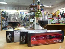 Kitchen Witch 'Decantus Wine Aerator' - archival photograph